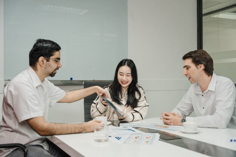 DBot Software team collaborating to identify the best software solution for a client’s unique business needs